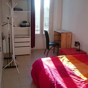 Privatunterkunft St Charles / La Friche